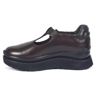 Mocassins femme en cuir marron avec semelle épaisse et boucle métallique – CityMode.tn