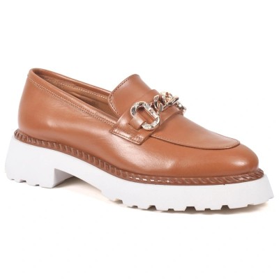 Mocassins femme en cuir camel avec semelle blanche épaisse et chaîne dorée – CityMode.tn