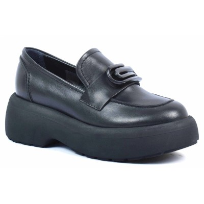 Mocassins femme en cuir noir avec boucle ton sur ton et semelle plateforme épaisse – CityMode.tn