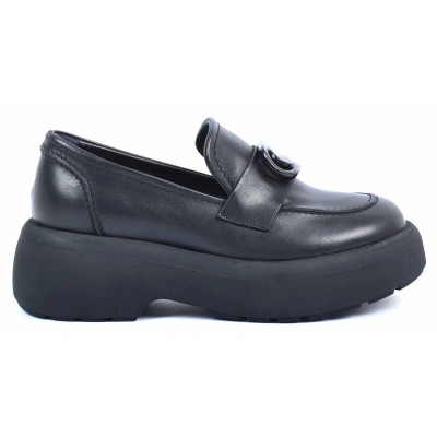 Mocassins femme en cuir noir avec boucle ton sur ton et semelle plateforme épaisse – CityMode.tn
