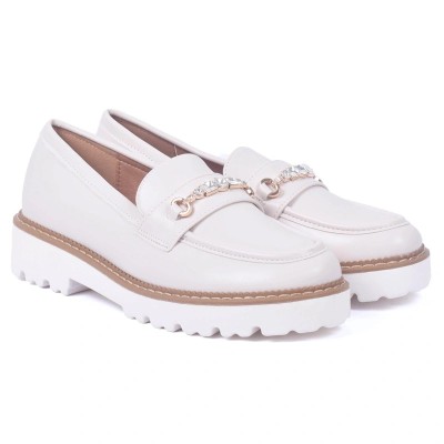 Mocassins femme blancs avec chaînette dorée et strass – élégance et modernité – CityMode.tn