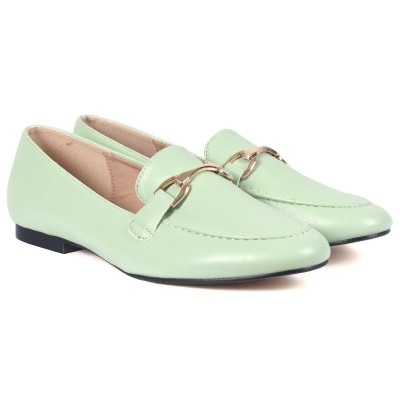 Mocassins femme BEYLER BE-100-216-VT en cuir vert pastel avec mors doré et semelle fine élégante