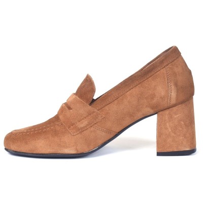 Mocassins femme en cuir camel à talon bloc