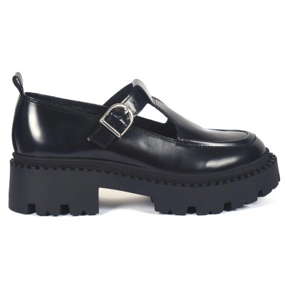 Chaussure Mary Jane femme en cuir noir avec boucle argentée et semelle épaisse