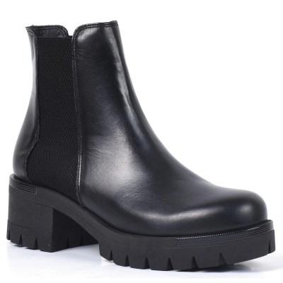 Bottine femme en cuir noir avec élastique latéral et talon épais cranté