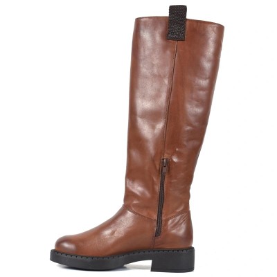 Botte femme en cuir cognac avec fermeture latérale et semelle noire antidérapante