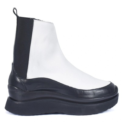 Boots femme en cuir noir et blanc à semelle compensée – Andrea Bruni AB-680-2-BC
