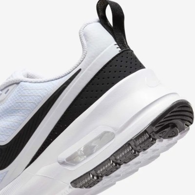 Nike Air Max Nuaxis blanche et noire Réf FD4329-101