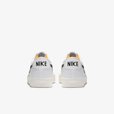 Nike Blazer Low 77 Vintage blanc voile noir Réf DA6364-101