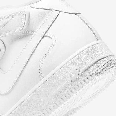 Nike Air Force 1 Mid 07 blanche Réf CW2289-111