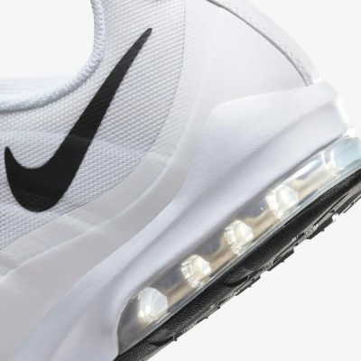 Nike Air Max Invigor blanche noire Réf 749680-100