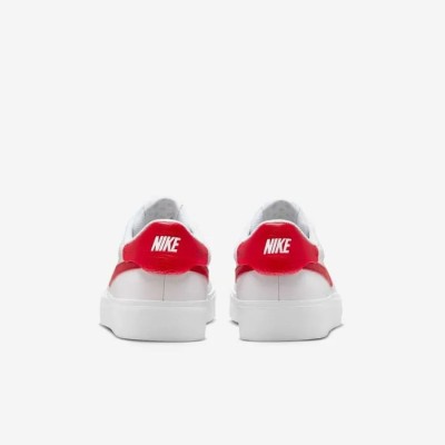 Nike minimaliste blanc gris loup rouge Réf FQ8146-102