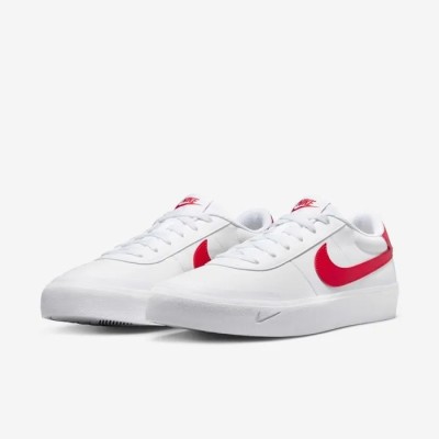 Nike minimaliste blanc gris loup rouge Réf FQ8146-102