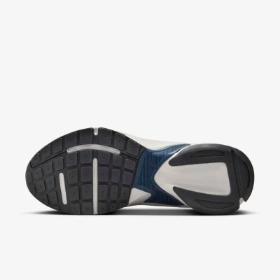 Nike AL8 gris loup gris clair platine argent métallisé Réf FJ3794-003