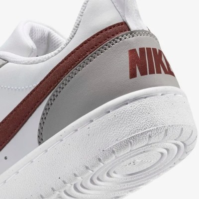 Nike enfant blanc minerai poney foncé Réf FZ1024-100