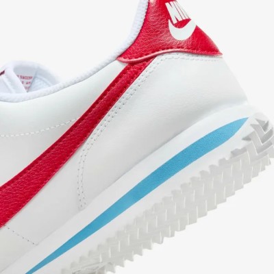 Nike rétro running blanc bleu universitaire rouge universitaire Réf DN1791-108