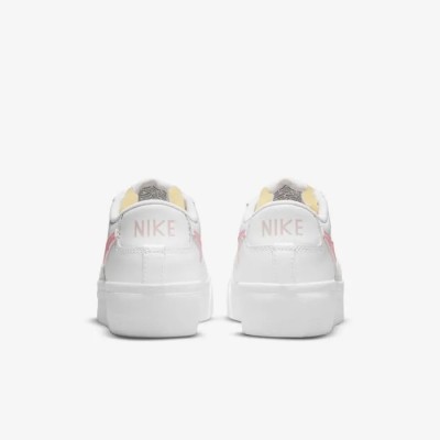 Nike Blazer Low Platform blanc sommet noir glaçage rose Réf DJ0292-103