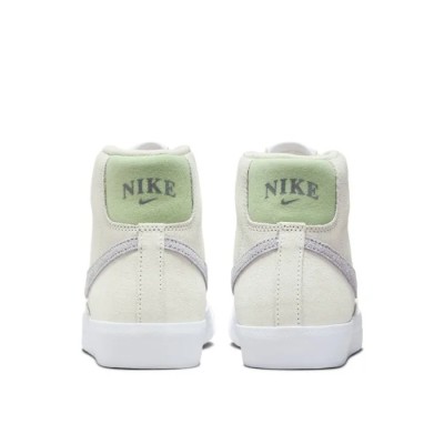 Nike Blazer Mid 77 blanc FN7775-100